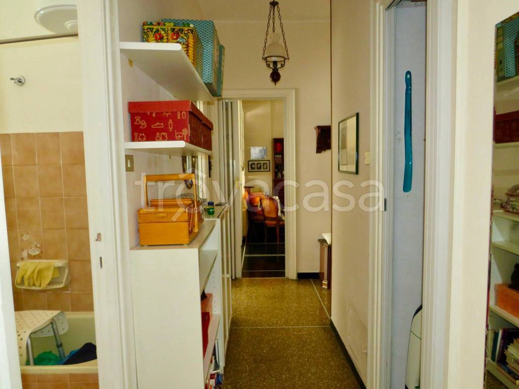 appartamento in vendita a Genova in zona San Martino