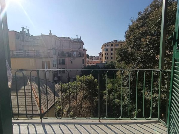 appartamento in vendita a Genova in zona Pegli