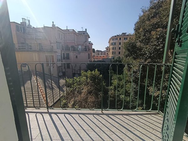 appartamento in vendita a Genova in zona Pegli