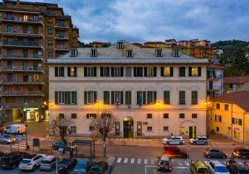 appartamento in vendita a Genova in zona Rivarolo