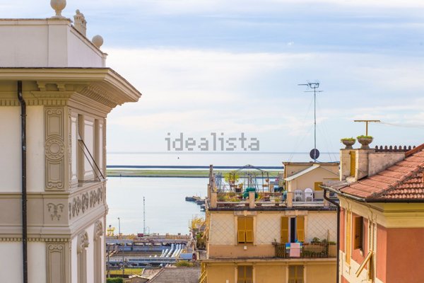 appartamento in vendita a Genova in zona Multedo