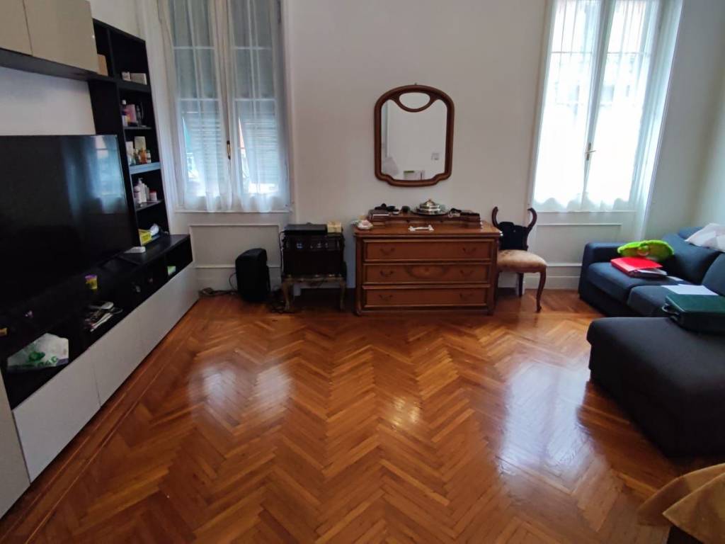 appartamento in vendita a Genova in zona Sampierdarena