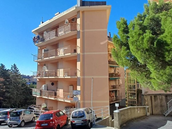 appartamento in vendita a Genova in zona Lagaccio / Granarolo