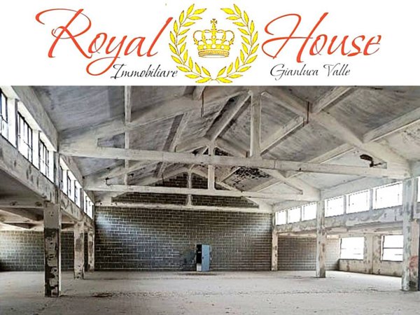 locale commerciale in vendita a Genova in zona Borzoli