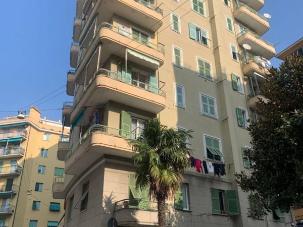 appartamento in vendita a Genova in zona Sampierdarena