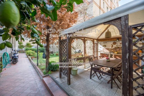 appartamento in vendita a Genova in zona Sestri Ponente