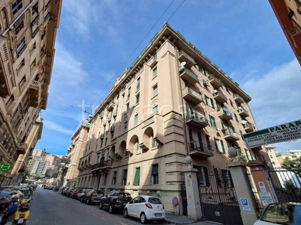 appartamento in vendita a Genova in zona Marassi