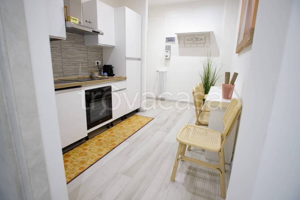 appartamento in vendita a Genova in zona Staglieno