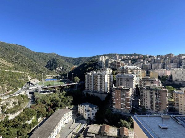 appartamento in vendita a Genova in zona Lagaccio / Granarolo