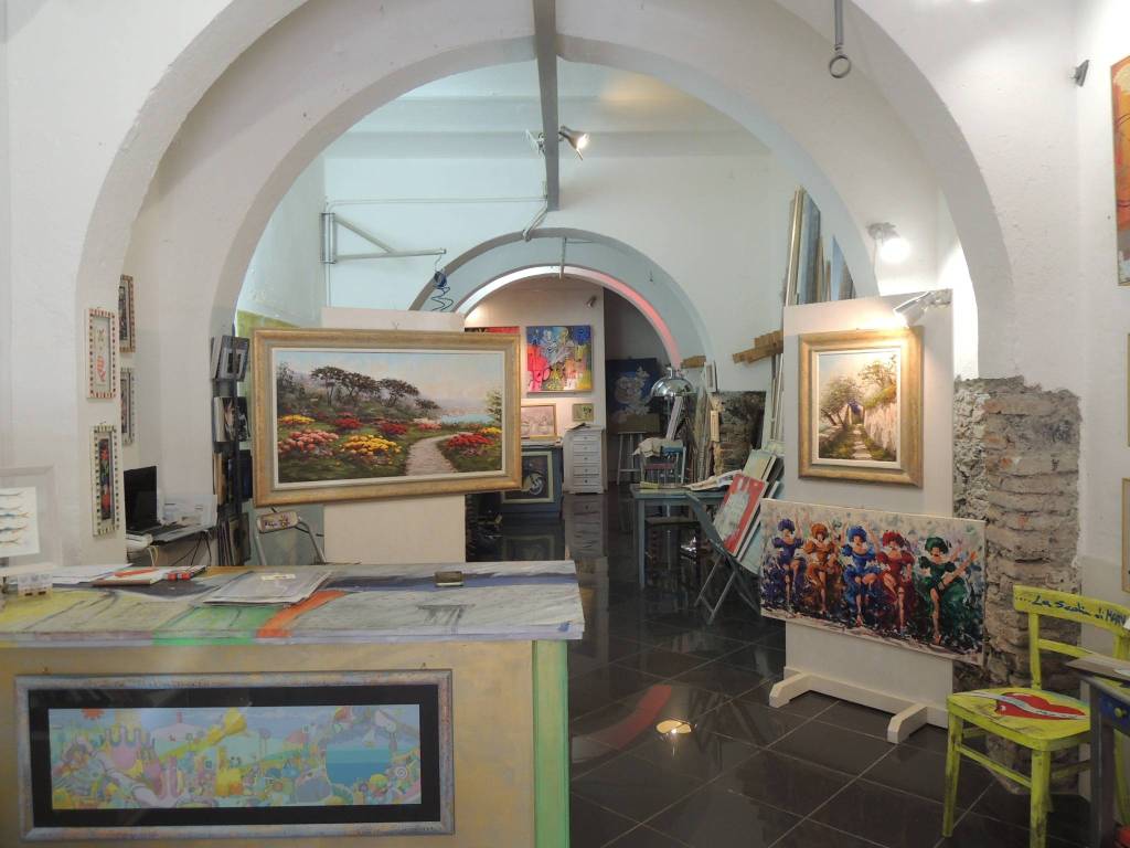 negozio in vendita a Genova in zona Sampierdarena