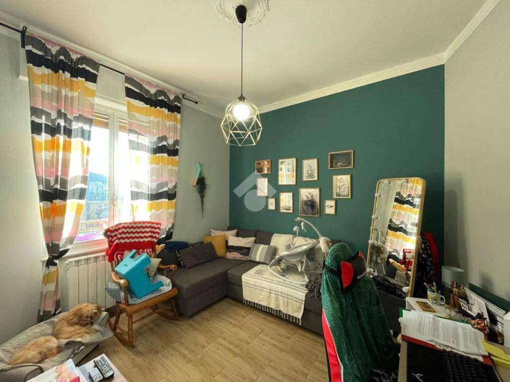 appartamento in vendita a Genova in zona Quezzi