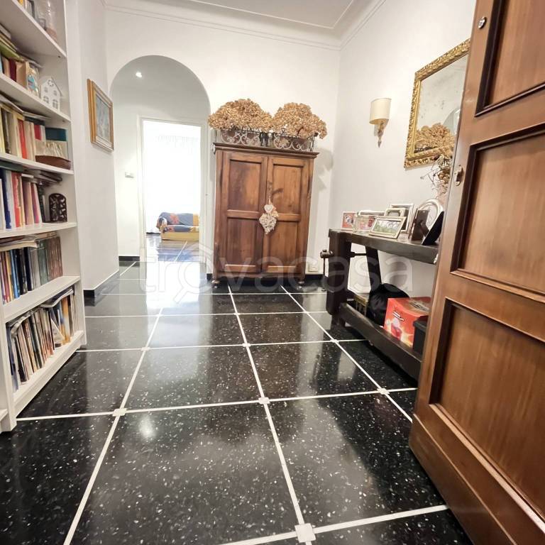appartamento in vendita a Genova in zona Marassi