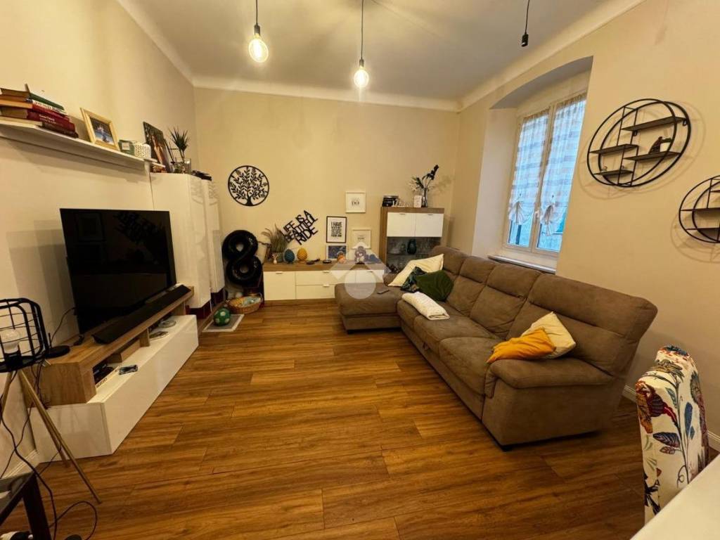 appartamento in vendita a Genova in zona Sampierdarena