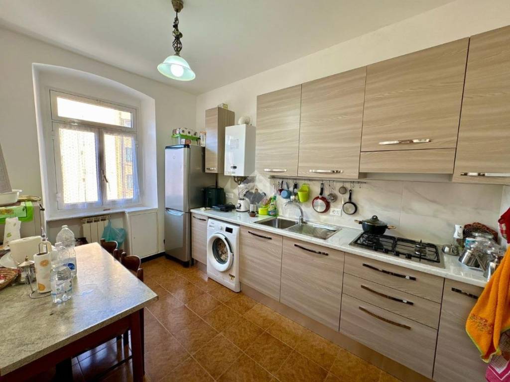 appartamento in vendita a Genova in zona Sampierdarena