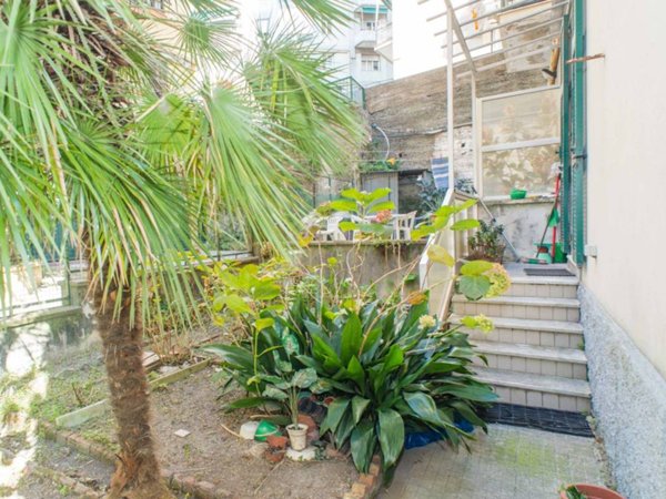 appartamento in vendita a Genova in zona Sampierdarena