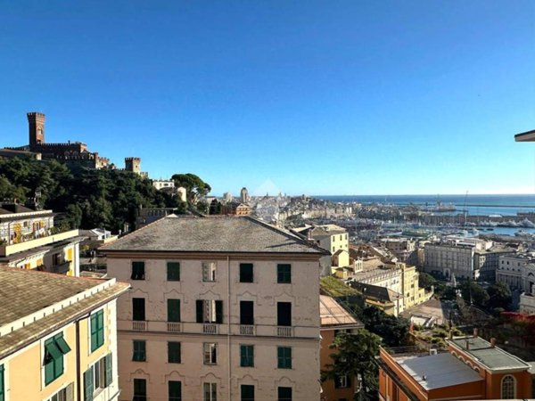appartamento in vendita a Genova in zona Lagaccio / Granarolo