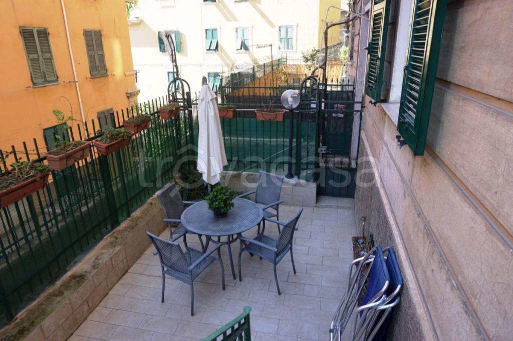 appartamento in vendita a Genova in zona Cornigliano