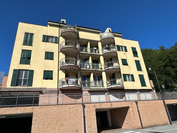 appartamento in vendita a Genova in zona Pontedecimo