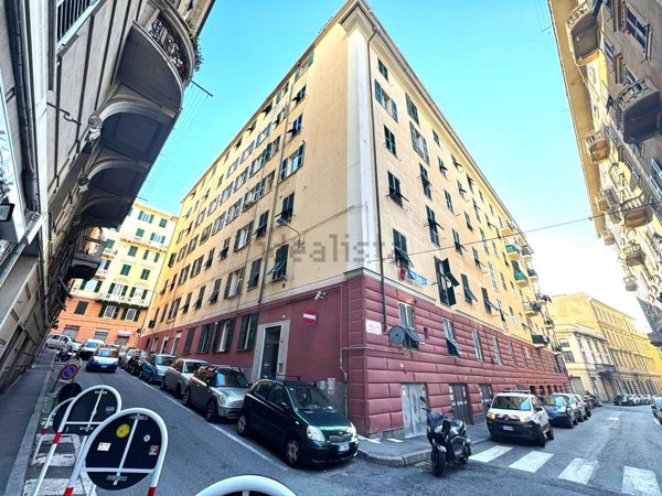 appartamento in vendita a Genova in zona Sampierdarena