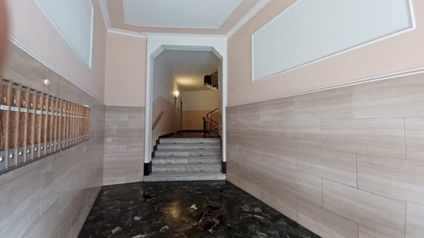 appartamento in vendita a Genova in zona Sestri Ponente