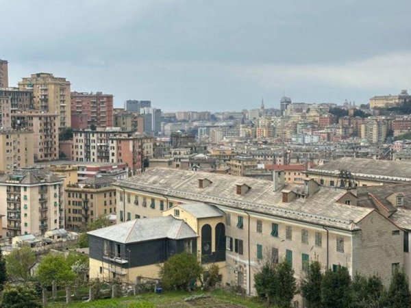 appartamento in vendita a Genova in zona San Fruttuoso
