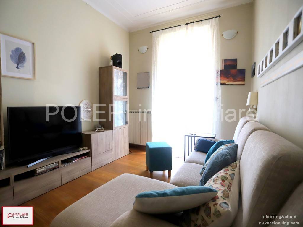 appartamento in vendita a Genova in zona Sestri Ponente