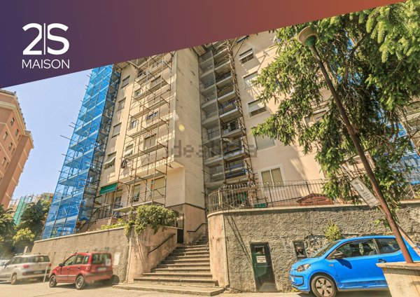 appartamento in vendita a Genova in zona Rivarolo