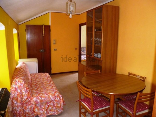 appartamento in vendita a Genova in zona Voltri