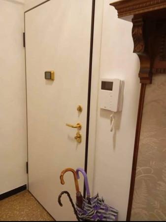 appartamento in vendita a Genova in zona Sestri Ponente