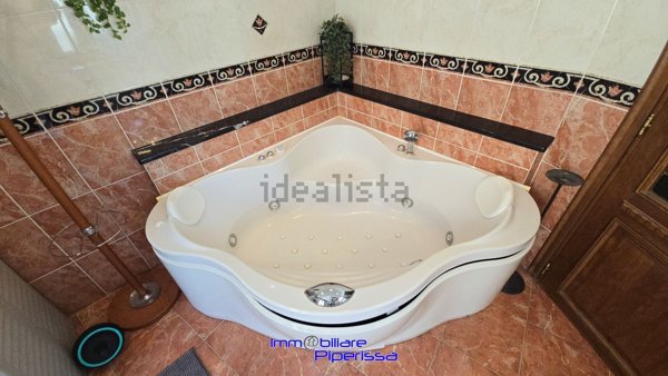 appartamento in vendita a Genova in zona San Martino