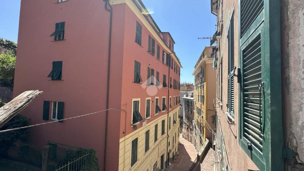 appartamento in vendita a Genova in zona DiNegro