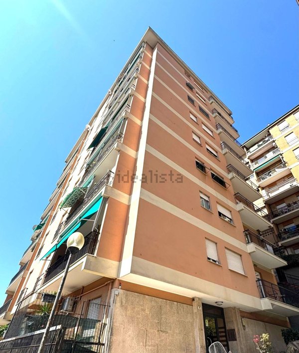 appartamento in vendita a Genova in zona Sampierdarena