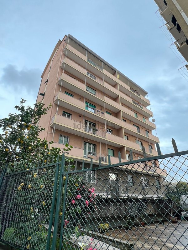 appartamento in vendita a Genova in zona Borzoli
