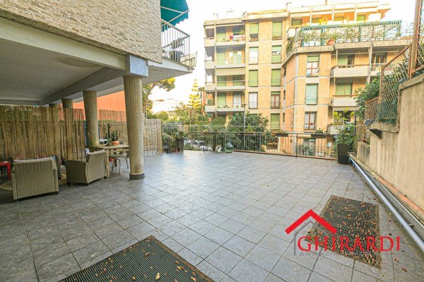 appartamento in vendita a Genova in zona Pegli