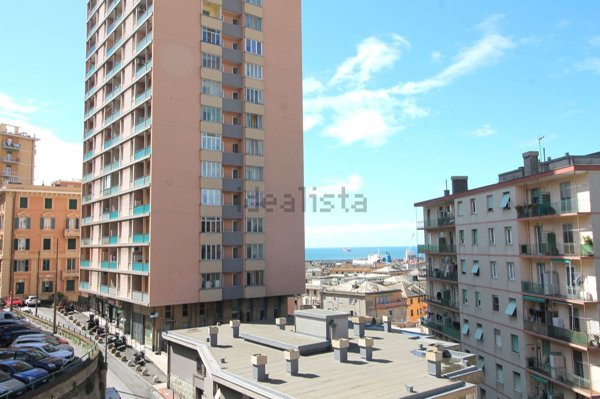 appartamento in vendita a Genova in zona Sampierdarena