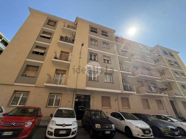 appartamento in vendita a Genova in zona Sampierdarena