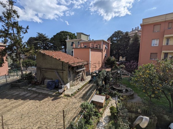 appartamento in vendita a Genova