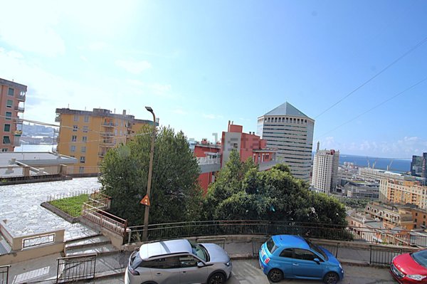 appartamento in vendita a Genova in zona DiNegro