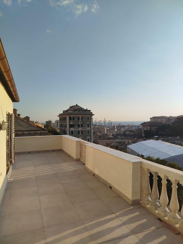 appartamento in vendita a Genova in zona Castelletto