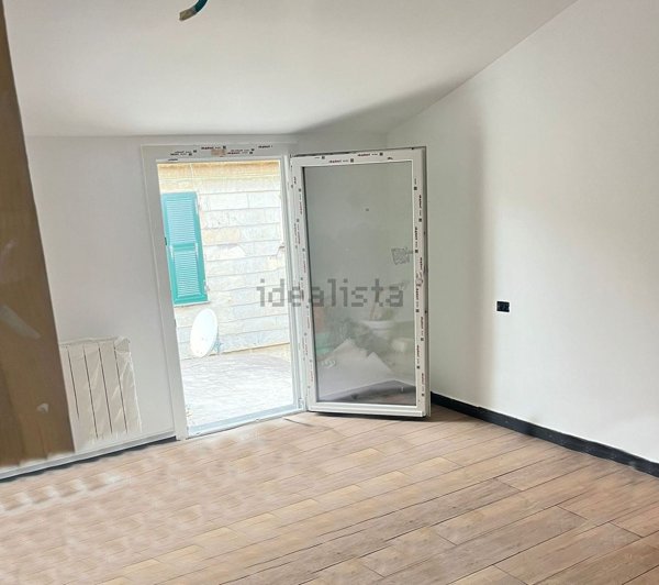 appartamento in vendita a Genova in zona Quezzi