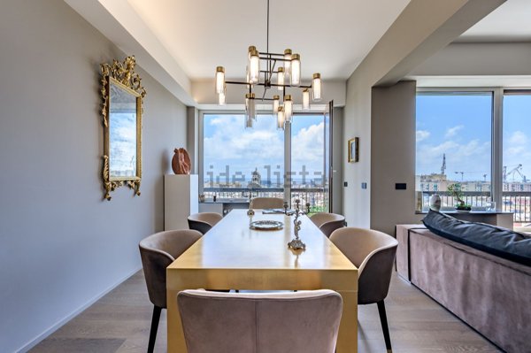 appartamento in vendita a Genova in zona Sestri Ponente