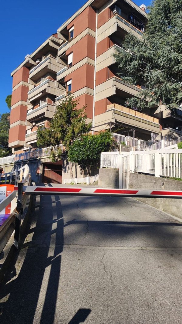 appartamento in vendita a Genova in zona Sestri Ponente