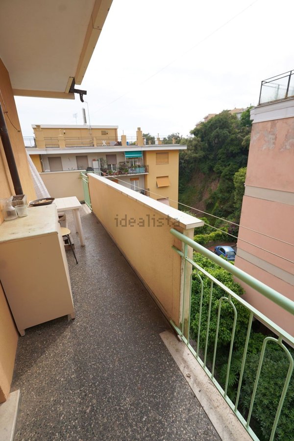 appartamento in vendita a Genova in zona Pegli