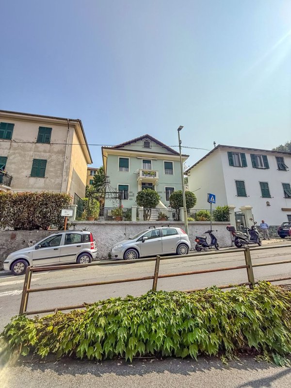 appartamento in vendita a Genova in zona Pontedecimo