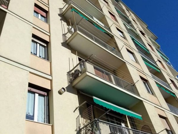 appartamento in vendita a Genova in zona Bolzaneto