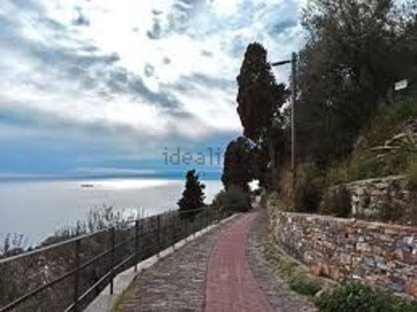 appartamento in vendita a Genova in zona Nervi