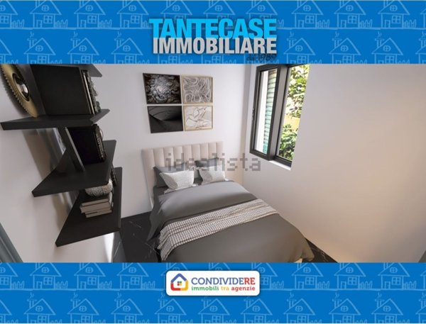 appartamento in vendita a Genova in zona Sottoripa / Maddalena / Molo