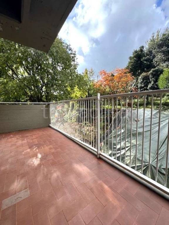 appartamento in vendita a Genova in zona Molassana