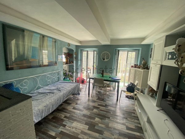 appartamento in vendita a Genova in zona San Gottardo/Sant'Eusebio