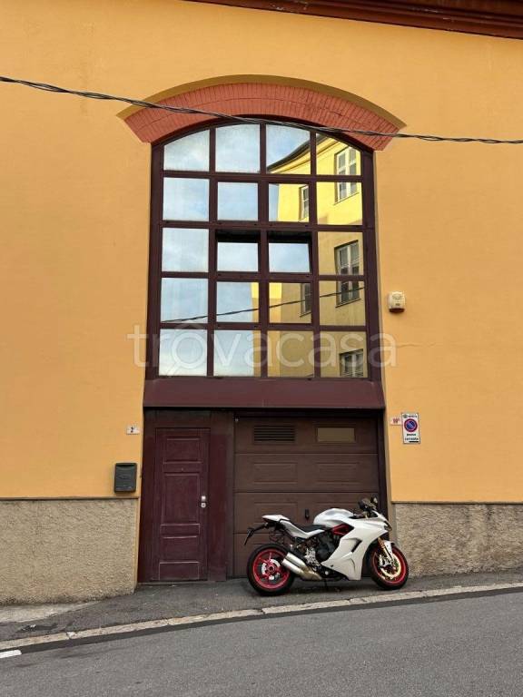 appartamento in vendita a Genova in zona Lagaccio / Granarolo